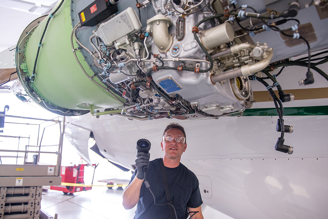 Best UV-A Lamps for Aerospace Inspection