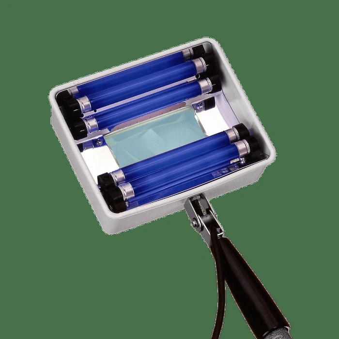 Q-Series Ultraviolet UV Blacklight Magnifier Woods Exam Lamp, 4 Blacklight 4 Watt 365nm Tubes USA Plug
